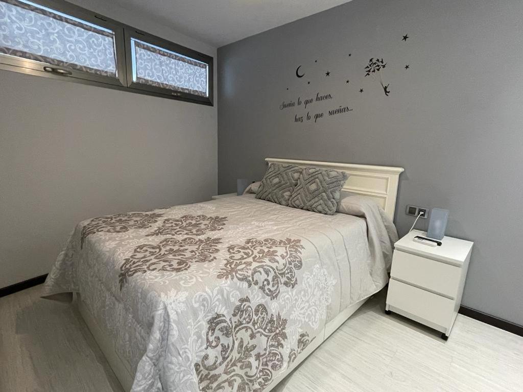 Tecnocordoba II Aparcamiento Privado Gratuito Y Piscina Apartment Bagian luar foto